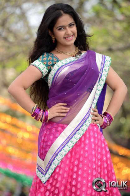 Avika-Gor-at-Lakshmi-Raave-Maa-Intiki-Movie-Opening